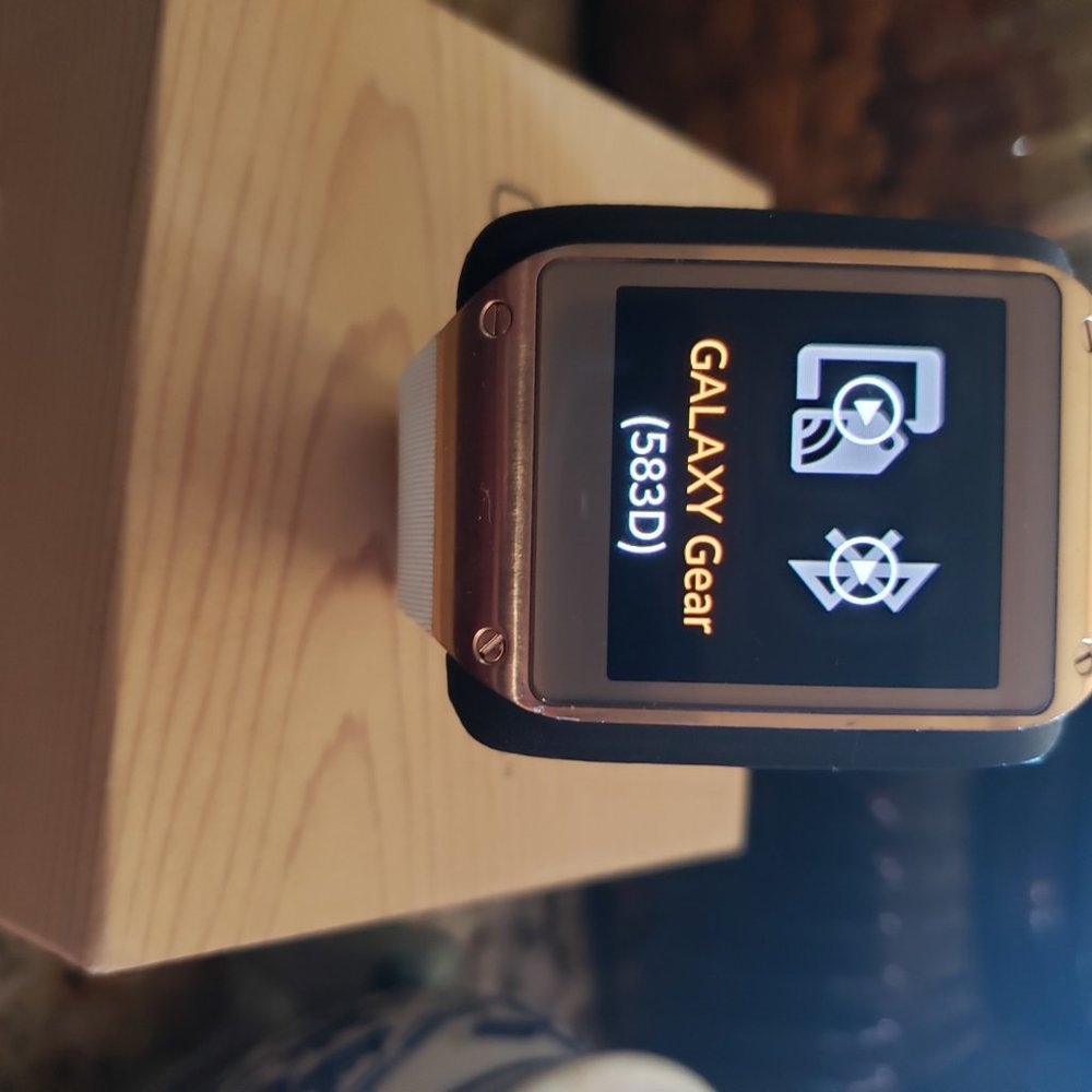 RARE SAMSUNG GALAXY SMART WATCHES V700 3 colours!